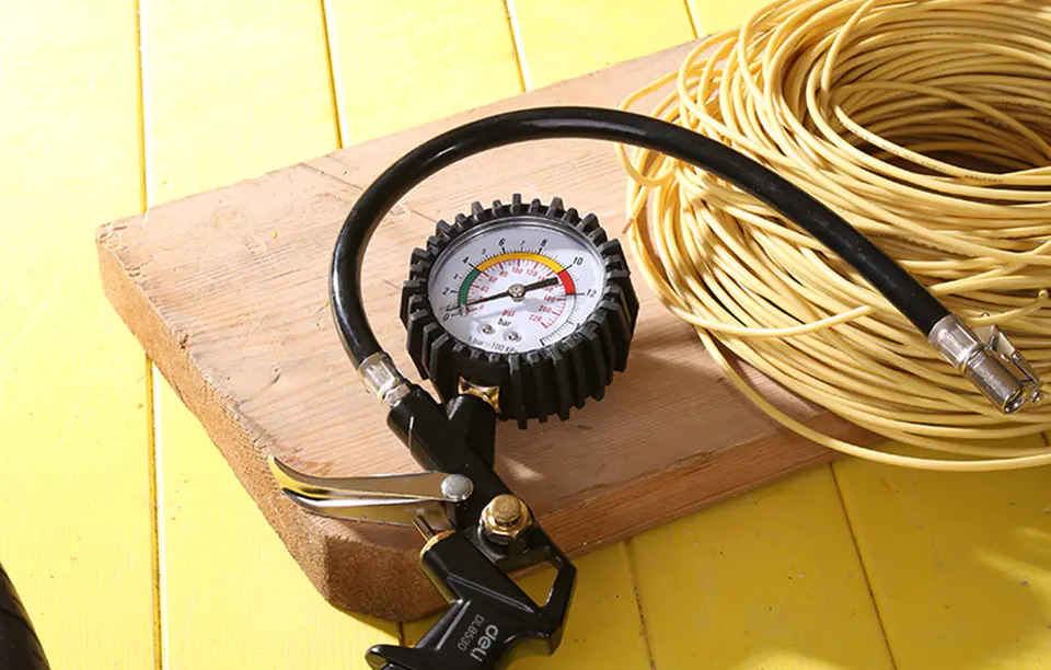 Wheel / tyre pressure gauge Deli Tools EDL8530, pressure gauge