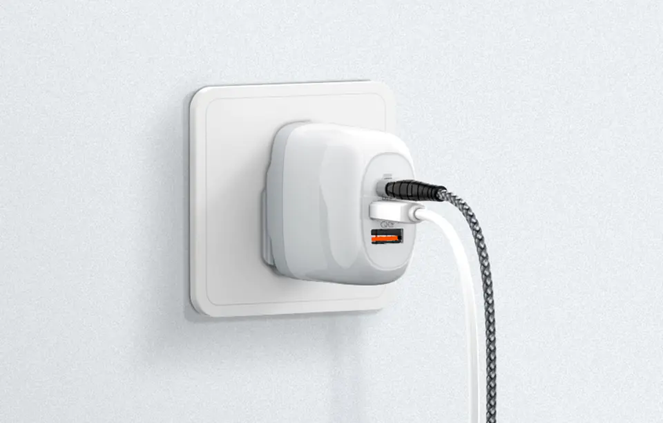 GaN LDNIO A3511Q wall charger, 2x USB + USB-C, 65W (white)