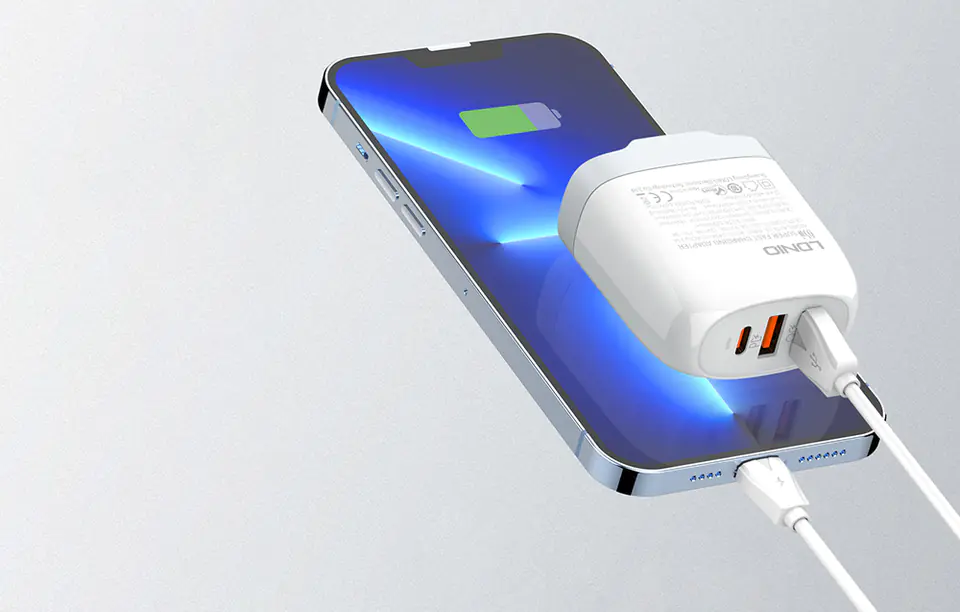 GaN LDNIO A3511Q wall charger, 2x USB + USB-C, 65W (white)