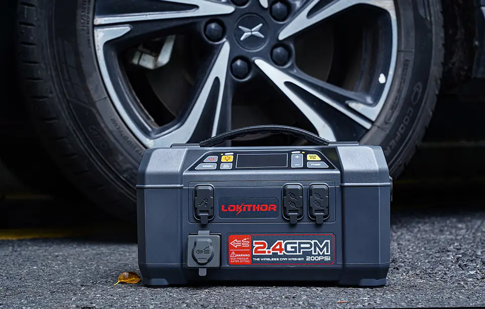 Urządzenie 5 w 1: Jump Starter / Rozrusznik / Booster 2500A + Powerbank 20000mAh + Kompresor + Latarka + Myjka Lokithor AW401