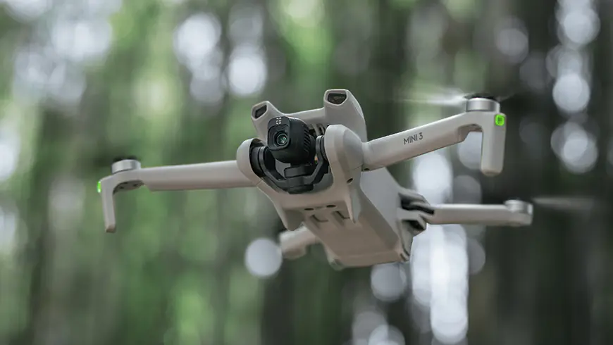 DJI Mini 3 Fly More Combo Drone (DJI RC)