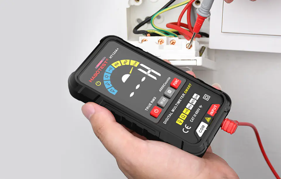 Cyfrowy multimetr uniwersalny Habotest HT124A+