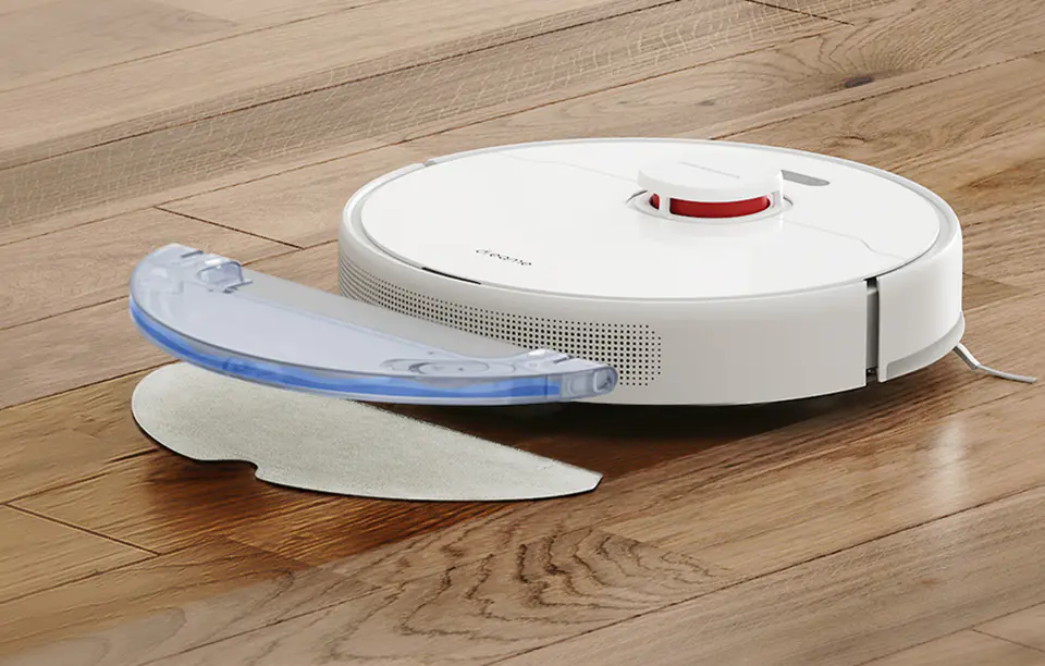Dreame D10s cleaning robot