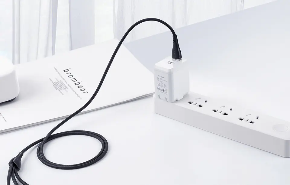 3in1 USB to USB-C / Lightning / Micro USB cable, Mcdodo CA-6960, 1.2m (black)