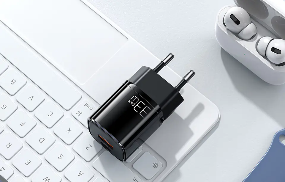 Ładowarka sieciowa Mcdodo Nano GaN CH-0151, USB + USB-C, 33W (czarna)