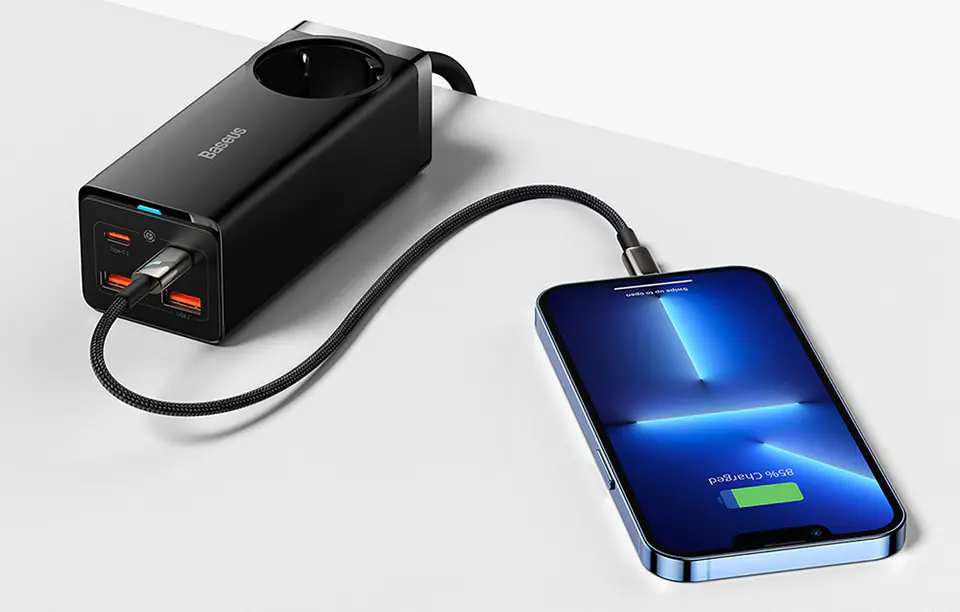 Ładowarka sieciowa / listwa zasilająca Baseus GaN3 Pro 2x USB + 2xUSB-C + AC, 100W (czarna)