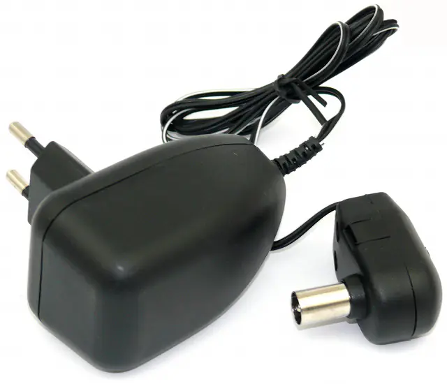 Zasilacz antenowy 12V LXG01PK