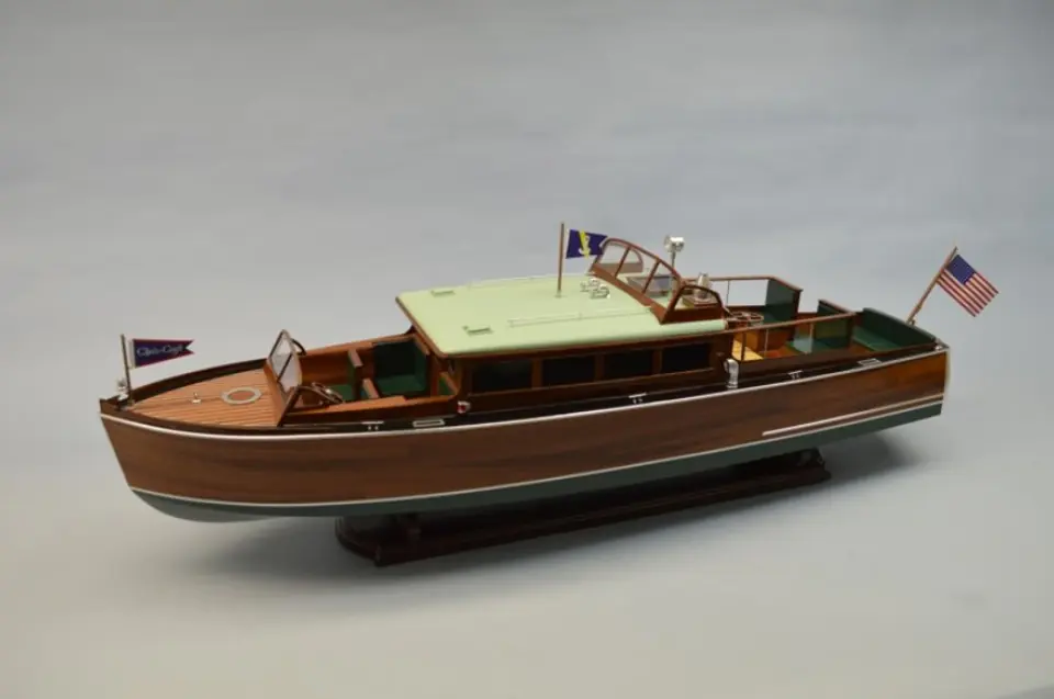Łódź - Łódź podmiejska 1929 Chris Craft 38' Commuter Boat Kit 1:12 - DUMAS