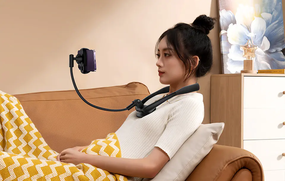 Uchwyt Baseus ComfortJoy na szyję do telefonu (czarny)