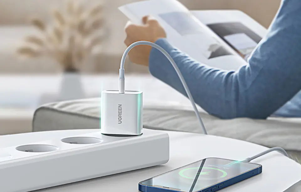 Ładowarka Sieciowa 20W PD USB-C UGREEN CD137 biała