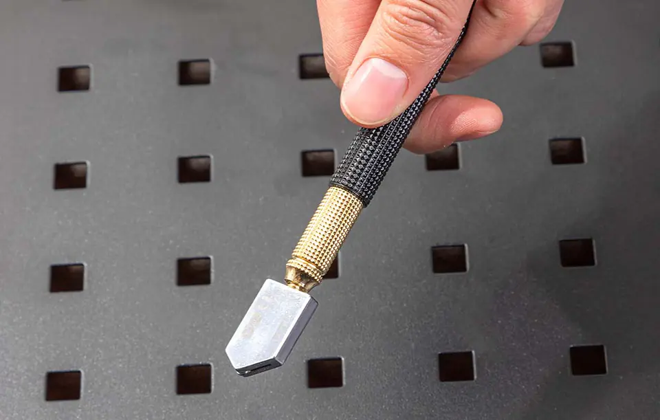 Nożyk do cięcia szkła Deli Tools EDL2701, diamentowy, olejowy