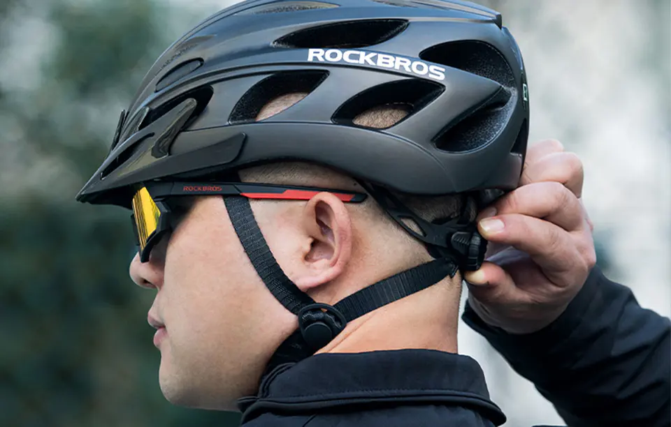 Kask rowerowy regulowany + okulary Rockbros TT-16 (czarny)