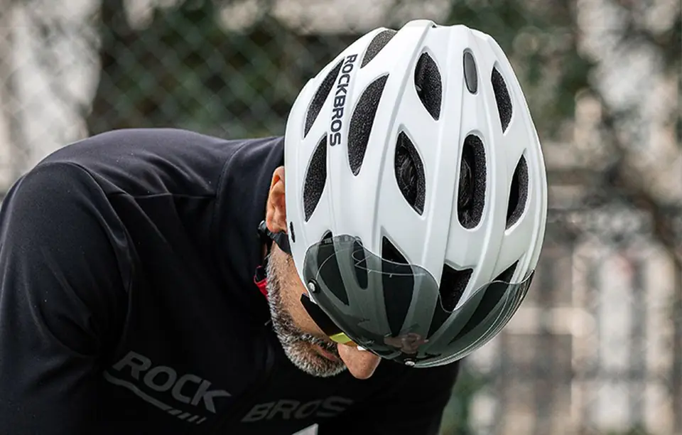 Kask rowerowy regulowany + okulary Rockbros TT-16 (czarny)