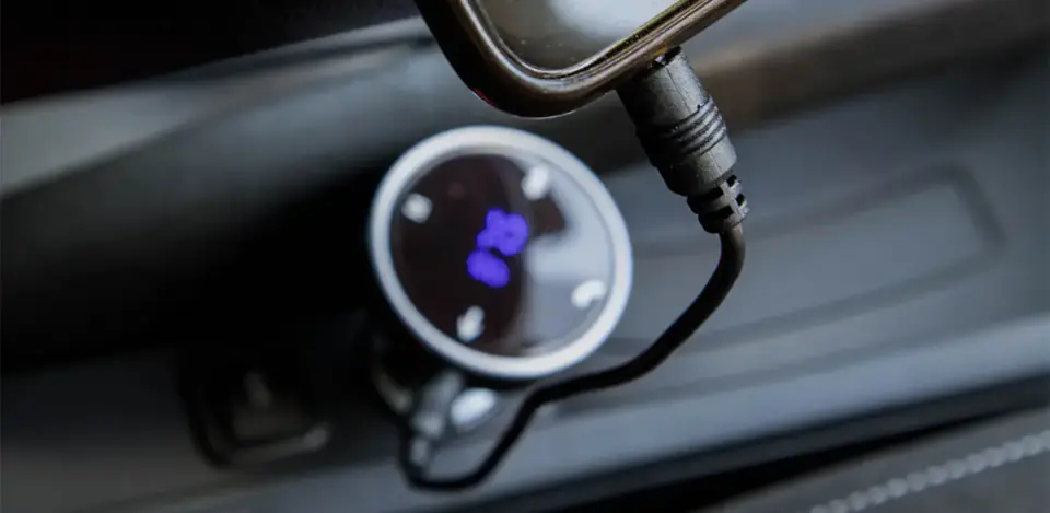 Transmiter FM Bluetooth Alogy ładowarka USB zestaw głośnomówiący do auta z pilotem Czarny