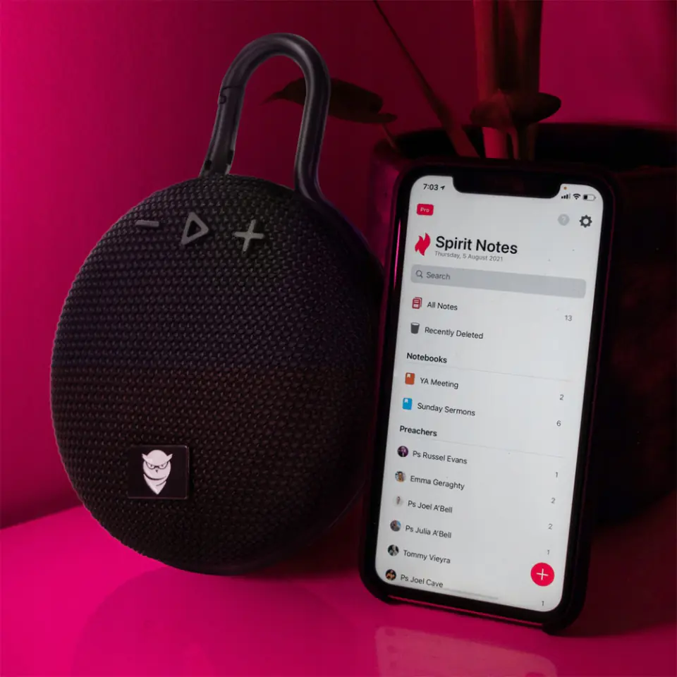 Głośnik bezprzewodowy Bluetooth 5.0 Mały okrągły przenośny z zaczepem micro SD/TF/AUX Czarny