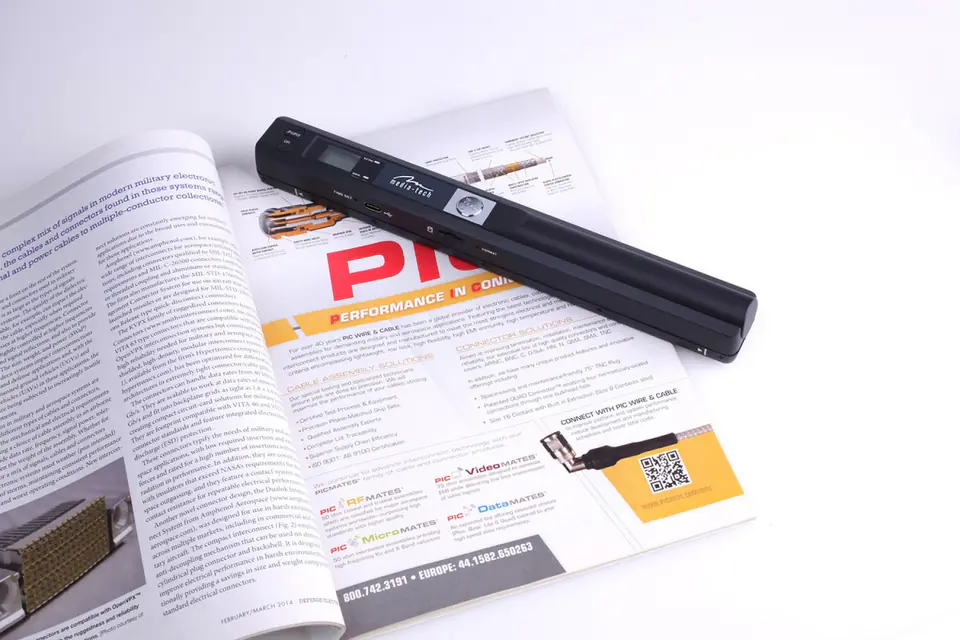 900DPI Resolution Portable Scanner for A4 Size Documents and