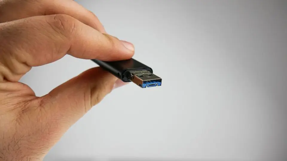 Profesjonalny dyktafon UR-26 16GB Vox OTG, detekcja dźwięku