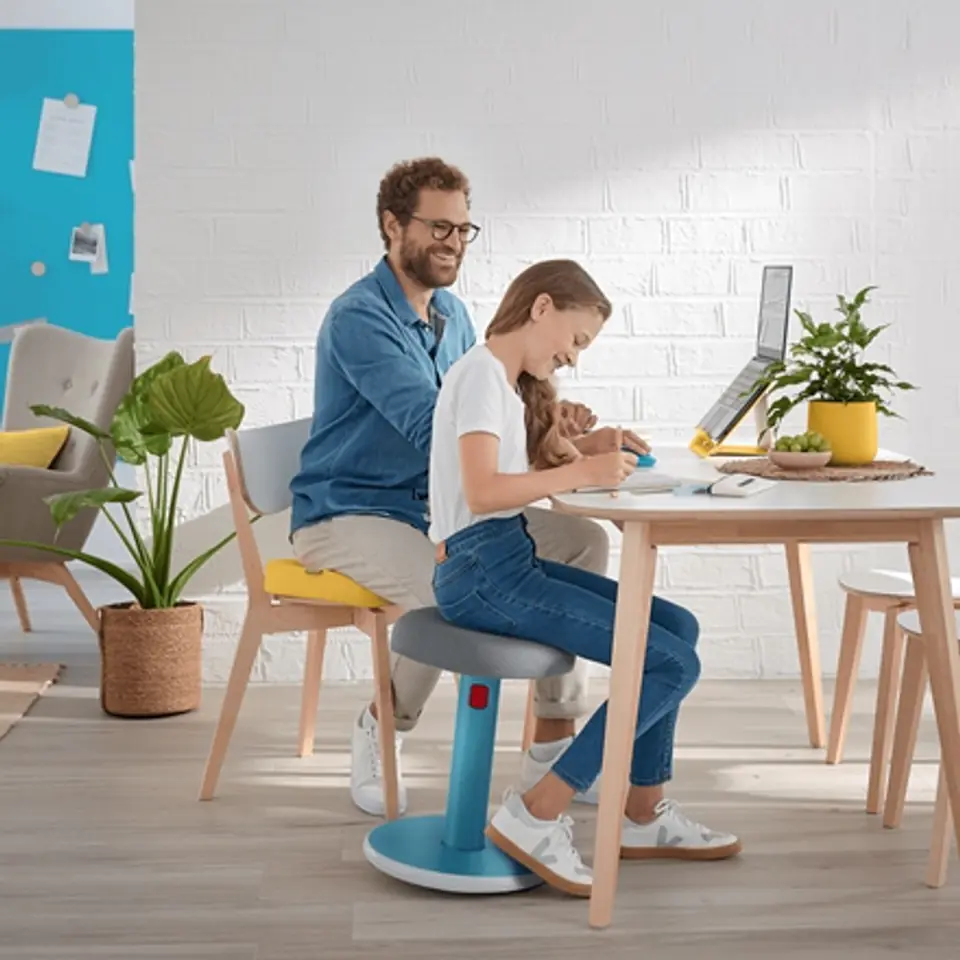 Ergonomiczny stołek Leitz Ergo Cosy żółty 65180019