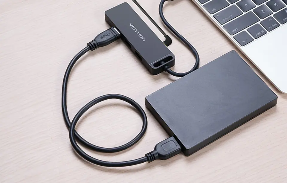 Hub 5w1 z 4 portami USB 3.0 i kablem USB-C Vention TGKBD 0,5m Czarny