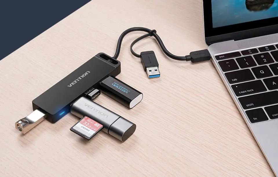 Hub 2 w 1 z interfejsem USB-C, 4 portami USB 3.0 oraz zasilaniem Vention CHTBB 0,15 m