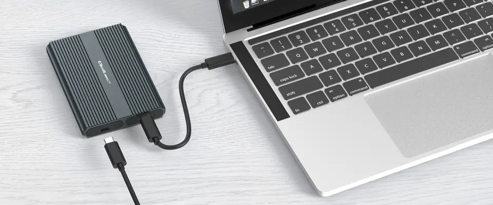 Qoltec Obudowa | kieszeń na dysk M.2 SSD | SATA | NVMe | USB-C | DUAL 2 x 2TB