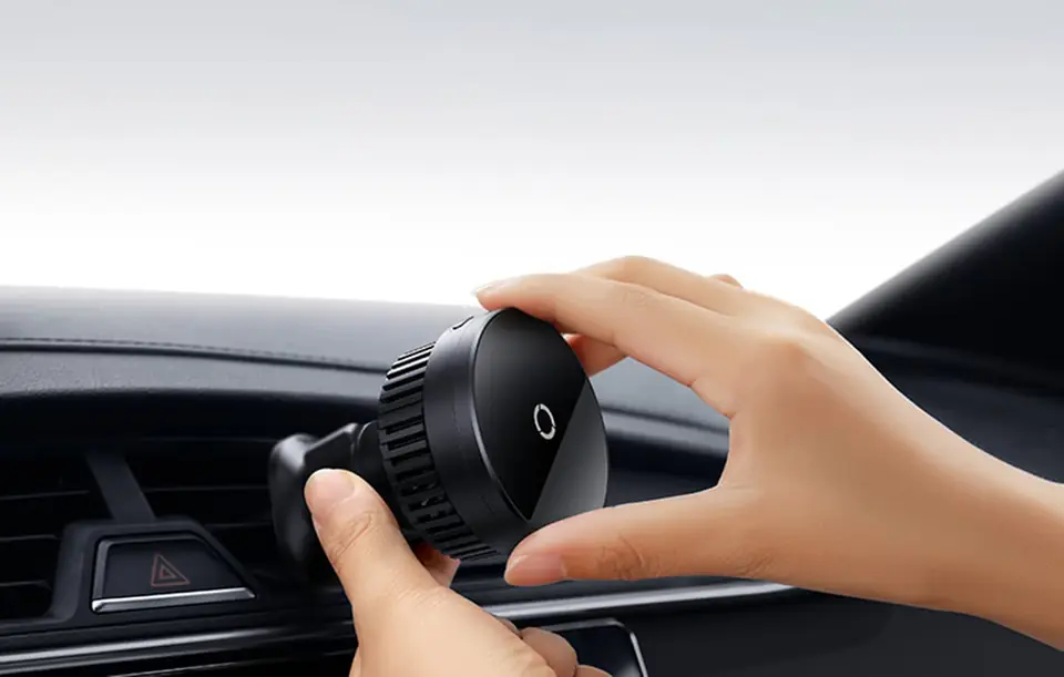 Uchwyt samochodowy BASEUS MagPro Qi 15W (czarny)