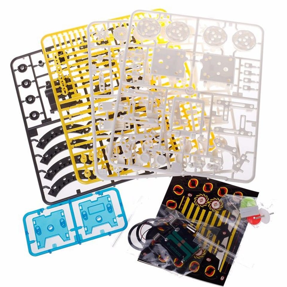 Edukacyjny Zestaw Solarny Robot 13w1 - Pies, Łódka Itp
