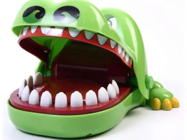 Educational arcade game crocodile KAJMAN - Sick Clove