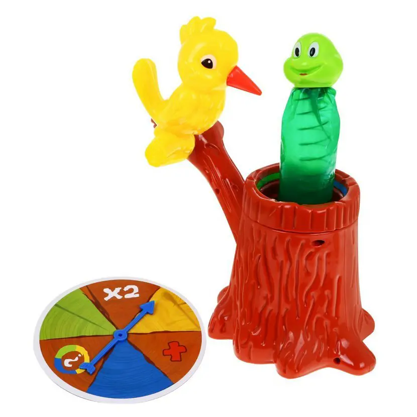 Game Doctor Woodpecker And Crazy Worm Catch the Worm