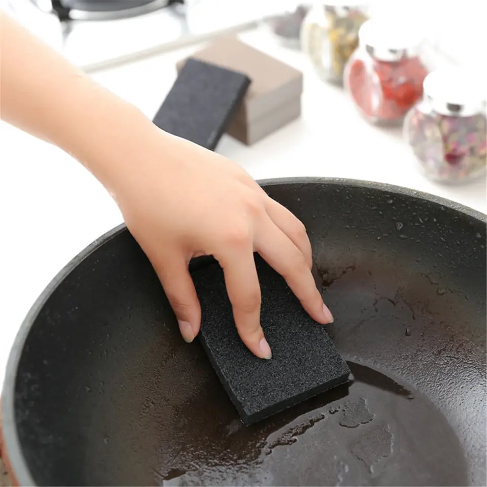 Magic sponge for difficult dirt