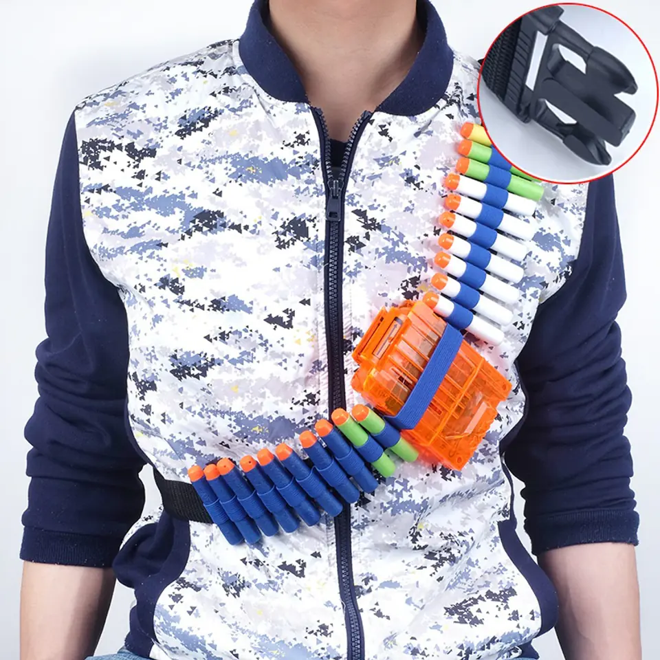 Shoulder strap for magazine arrows for Nerf