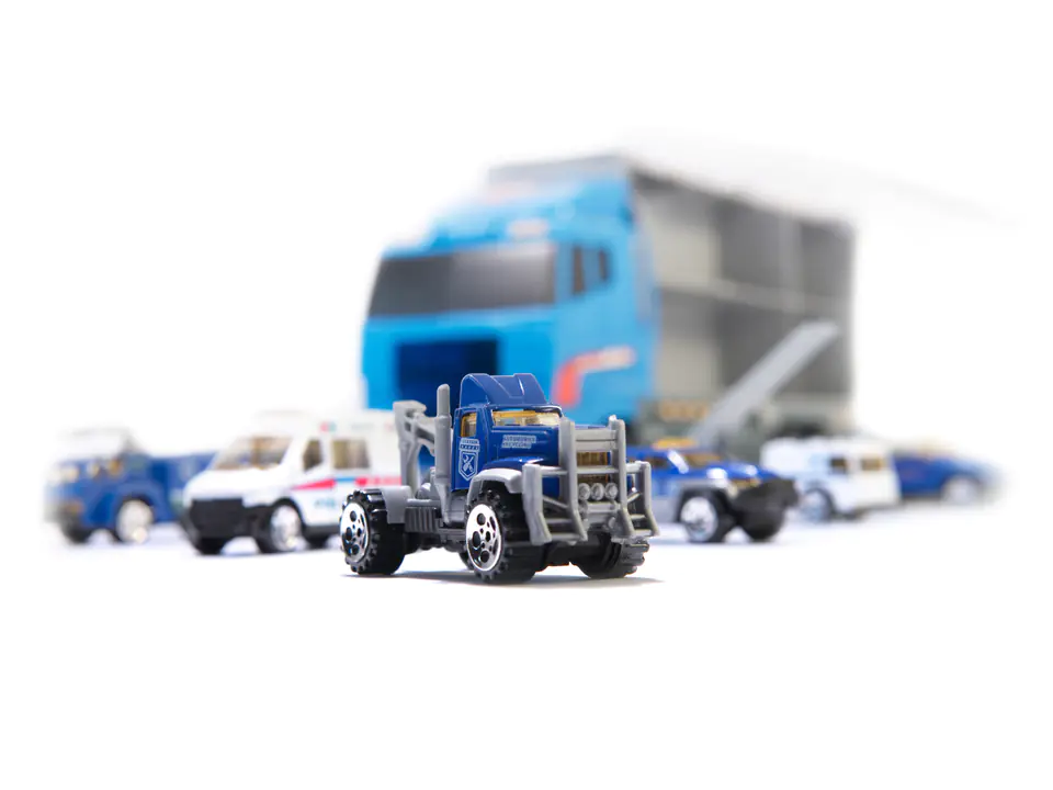 Transporter truck TIR launcher + metal cars police