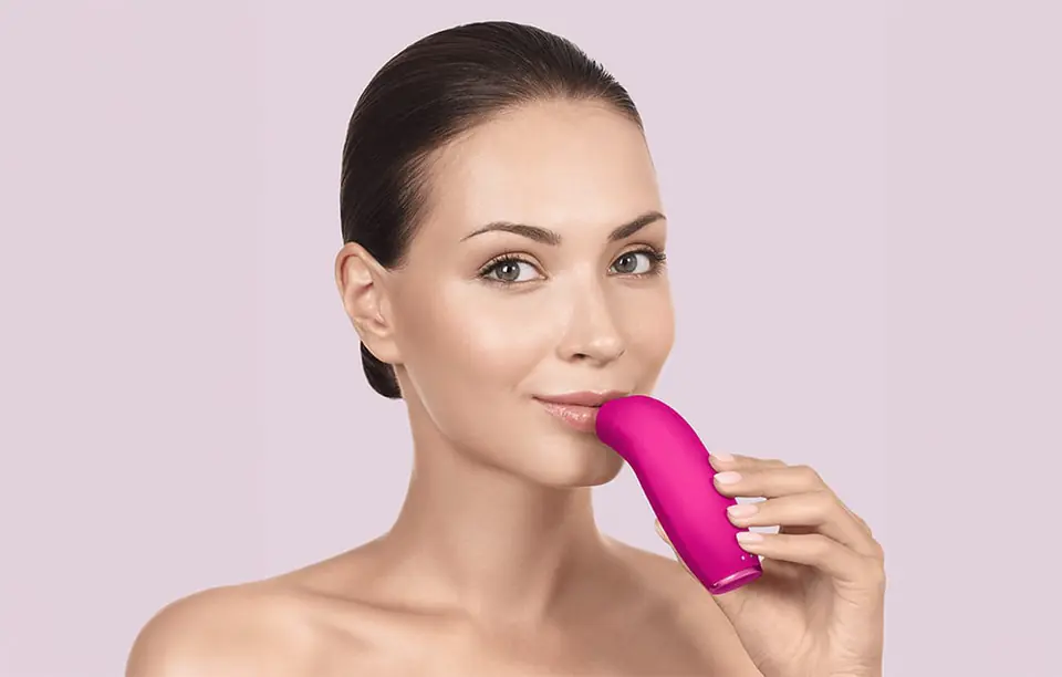 Powiększacz i wzmacniacz ust 6w1 Geske (magenta)