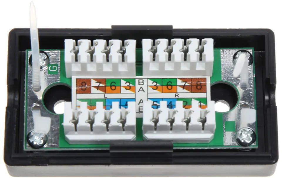 LANBERG ZŁĄCZKA SIECIOWA PRZELOTKA 2X RJ45 KAT.5E UTP AD-RJ45-RJ45-OU5