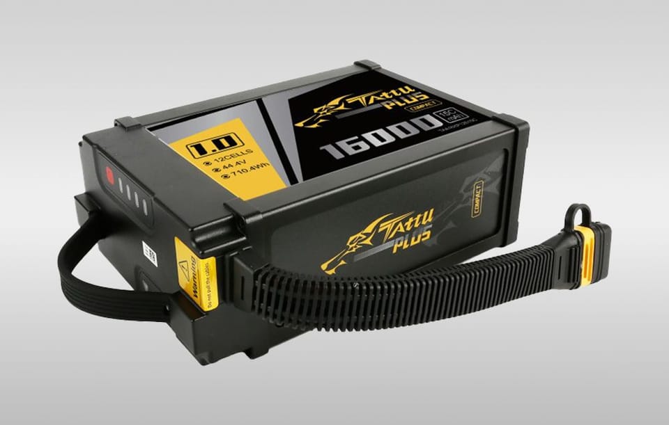 Akumulator Tattu Plus 1.0 Compact version 16000mAh 12S 15C 44.4V Lipo pack z konektorem AS150U