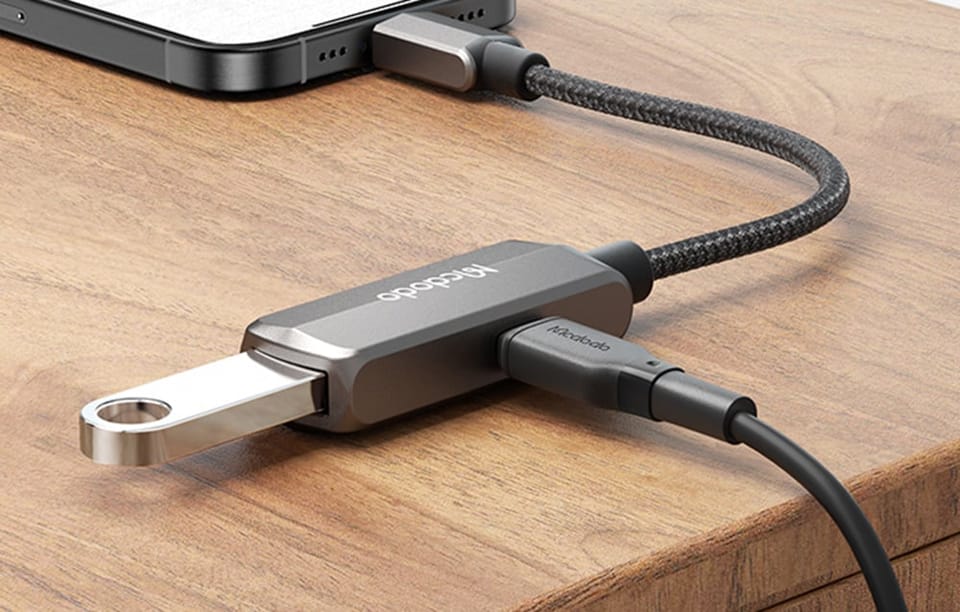 Adapter OTG 2w1 USB-C do USB-C + USB-A Mcdodo CA-2830