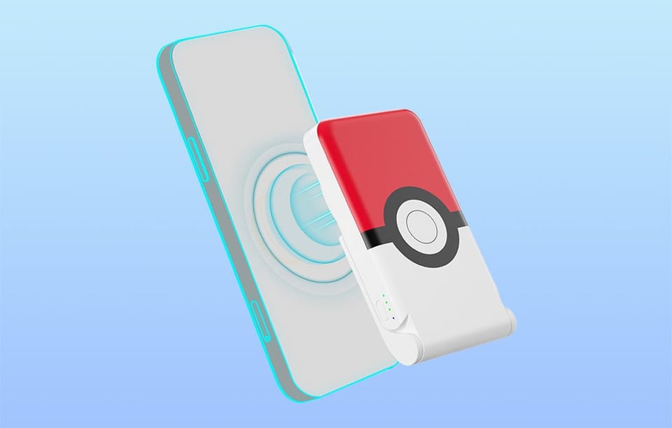 Powerbank magnetyczny OTL 5000 mAh, USB-C 15W, Pokemon Pokeball ze stojakiem (biało-czerwony)