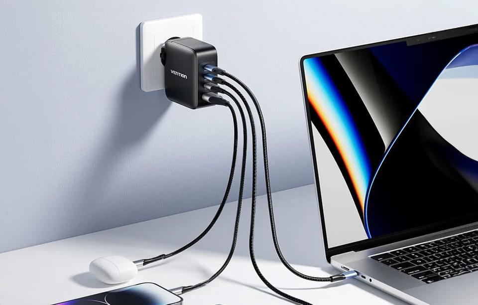 Ładowarka sieciowa, Vention, FEIW0-EU,  3xUSB-C, USB- A, 140W/140W/30W/18W, GaN (biała)