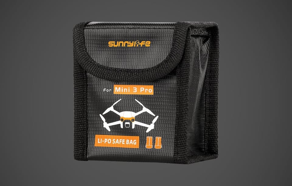 Pokrowiec etui na 2 baterie akumulatory Sunnylife do DJI Mini 3 Pro/Mini 4 Pro (MM3-DC385)