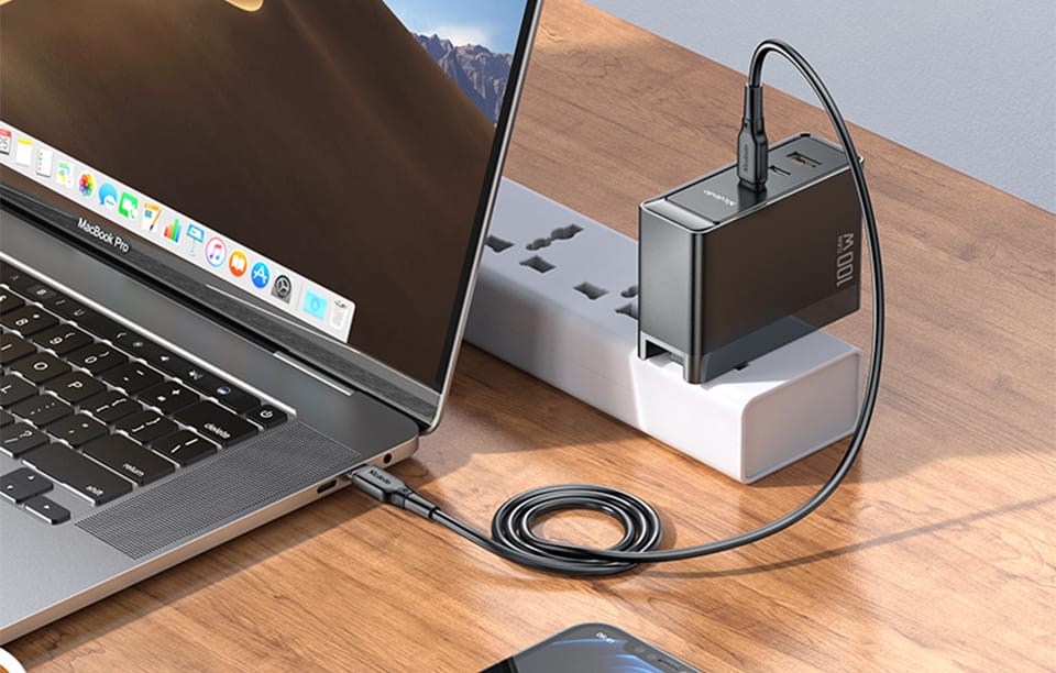 Uniwersalna ładowarka sieciowa/adapter podróżny UK/US/EU GaN Mcdodo CH-8101 Pro, 100W, 2xUSB-C, USB-A (czarna)