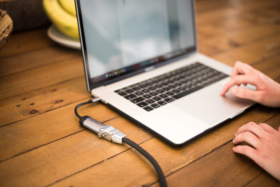 Verbatim Adapter USB-C - VGA             aluminiowy/aluminum 49145