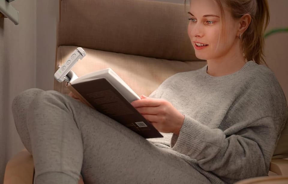 Lampka zakładka do książki Glocusent Bookmark USB bezprzewodowa 500mAh Biała