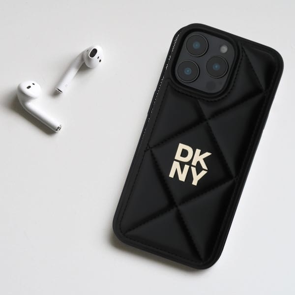 DKNY DKHCP16XPQDSLK iPhone 16 Pro Max 6.9" czarny/black Quilted Stack Logo