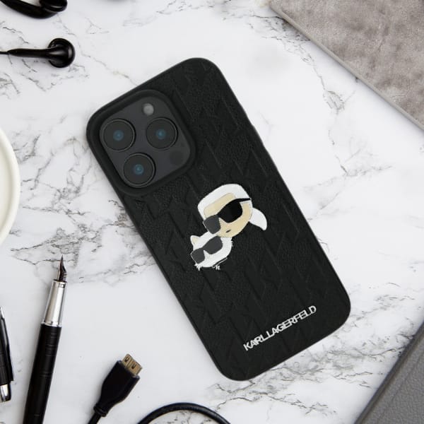 Karl Lagerfeld KLHCP16LPGKLKCPK iPhone 16 Pro 6.3" czarny/black hardcase Monogram Karl&Chaoupette Head Pin