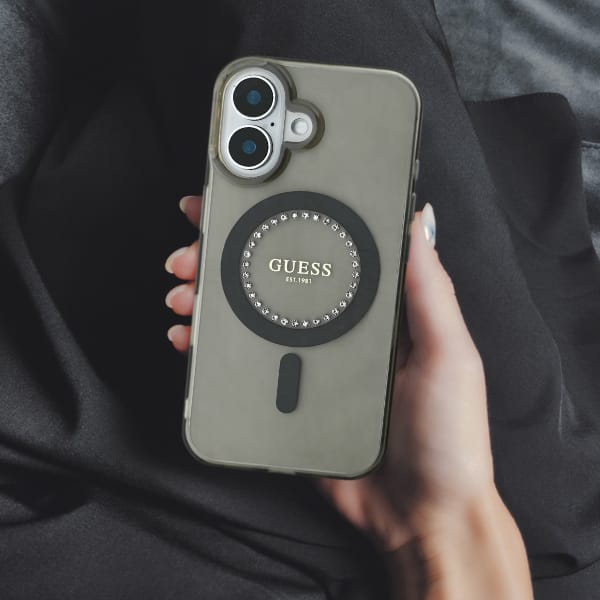 Guess GUHMP16MPFTDTEK iPhone 16 Plus 6.7" czarny/black hardcase IML Rhinestones MagSafe