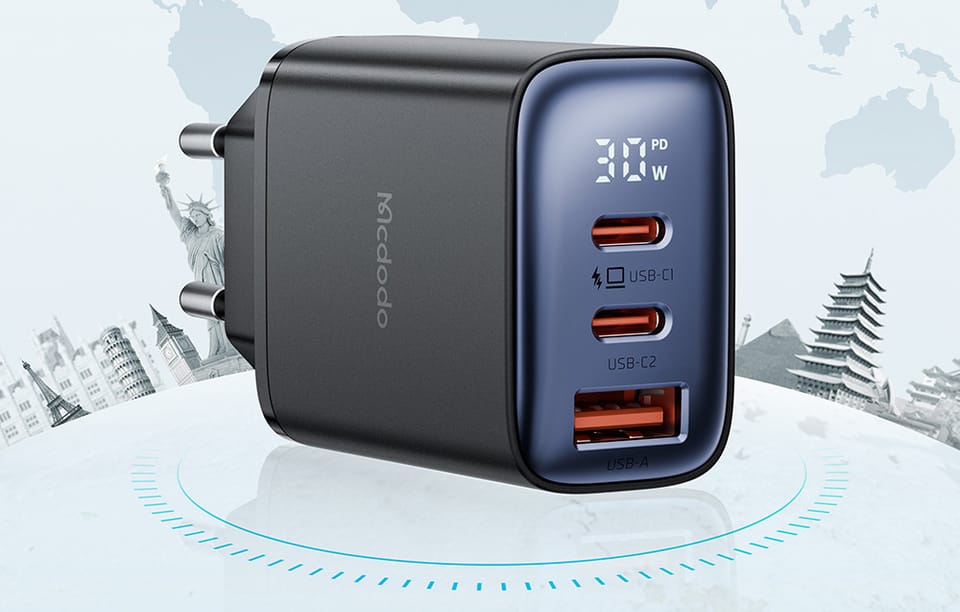 Ładowarka sieciowa z wyświetlaczem Mcdodo CH-2180 2xUSB-C + USB-A, 30W (czarna)