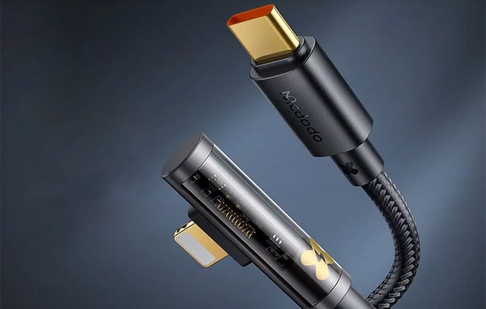 Kabel USB-C do Lightning kątowy McDodo CA-3390 36W 1.2m (czarny)