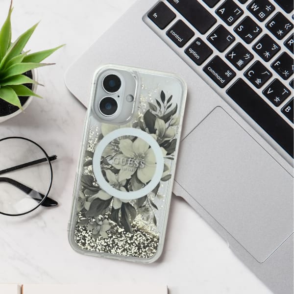 Guess GUHMP16LLFMWTE iPhone 16 Pro6.3" beżowy/beige hardcase Liquid Glitter Flower MagSafe