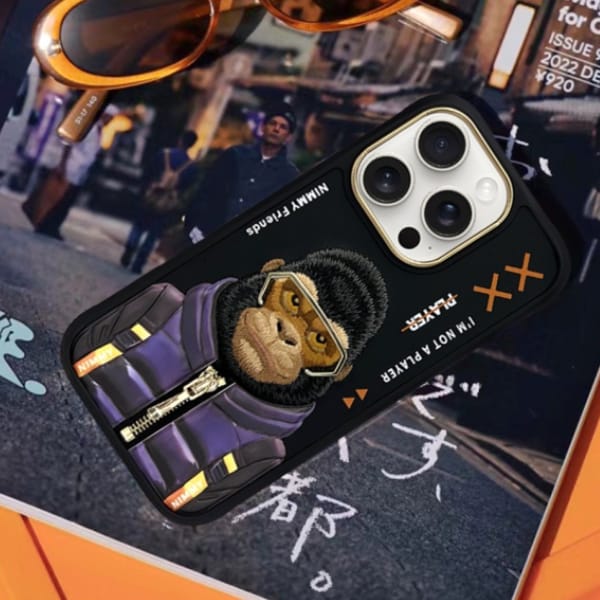 Nimmy etui iPhone 16 Pro 6.3"            czarny/black Cool&Cute 2.0 Monkey