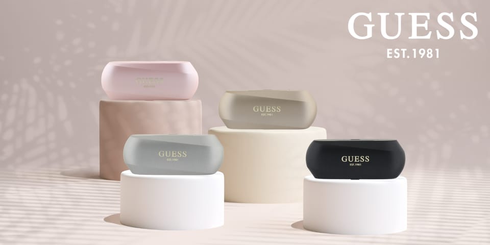 Guess słuchawki Bluetooth GUTWSC2MCDSE   TWS + stacja dokująca taupe Elongated Metalic Printed Logo